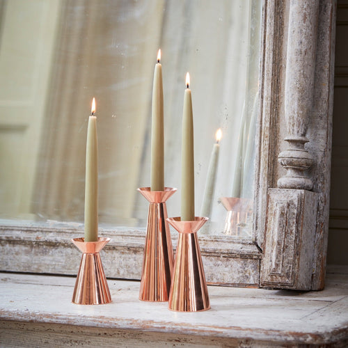 https://www.thefloralsociety.com/cdn/shop/products/BayberryTaperCandles_CopperTaperHolders_500x.jpg?v=1696864486